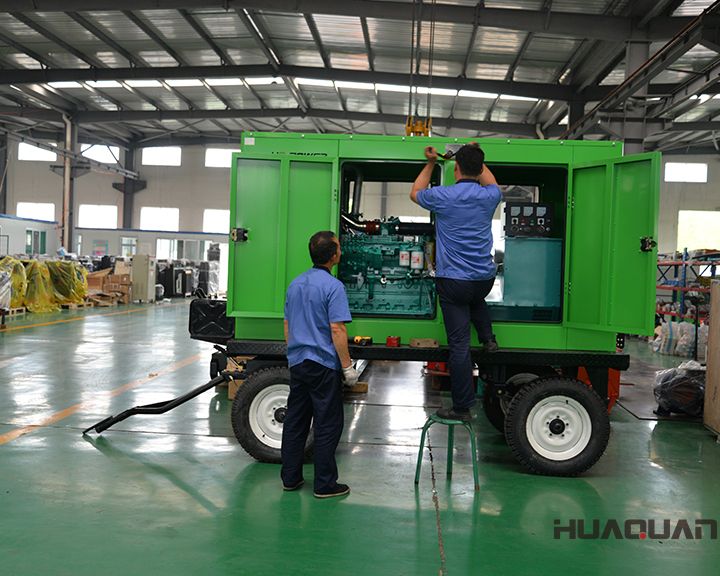 華全120kw移動拖車發(fā)電機(jī)組于6月24發(fā)往江蘇