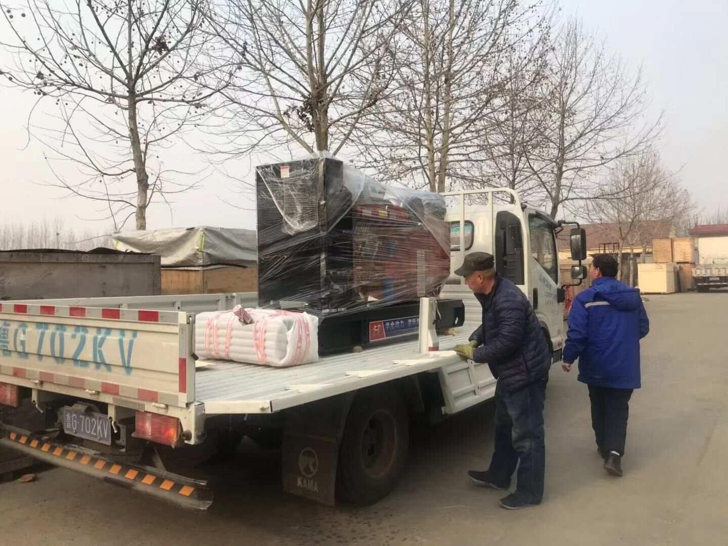 山東省趙先生從華全動(dòng)力采購(gòu)的80kw自動(dòng)化柴油發(fā)電機(jī)組已于1月8日成功發(fā)往目的地